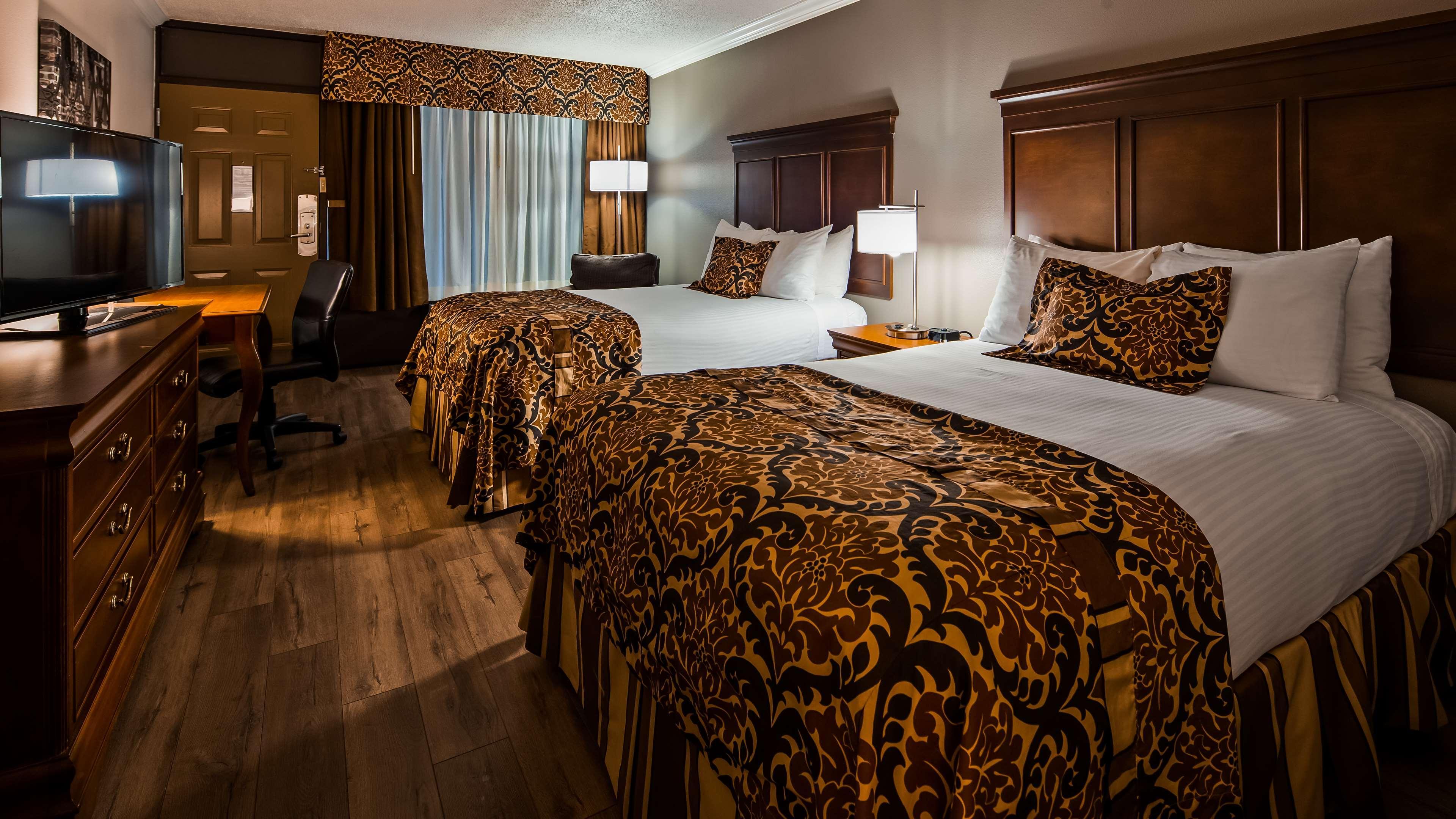 Best Western Plus Westbank Harvey Buitenkant foto