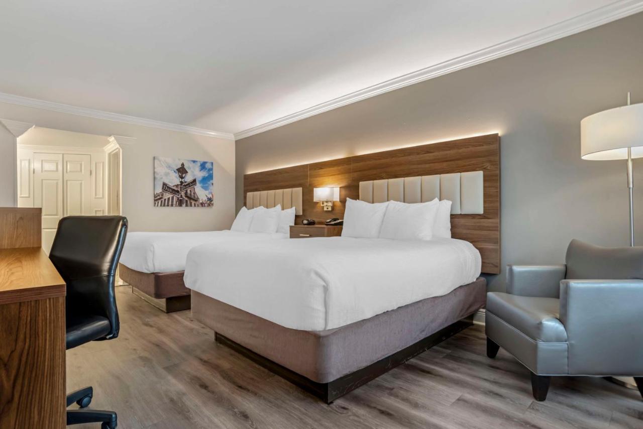 Best Western Plus Westbank Harvey Buitenkant foto